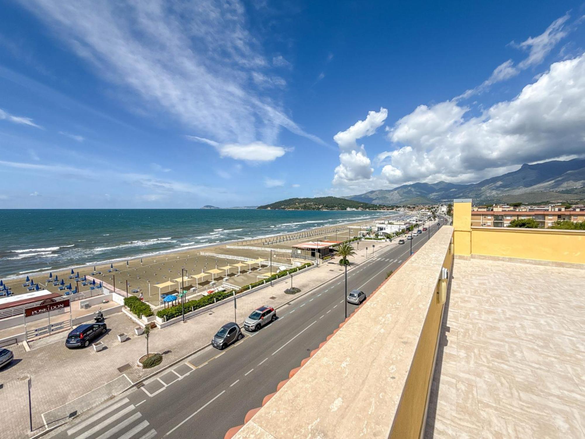 Apartamento Il Mare In Giardino Scauri  Exterior foto