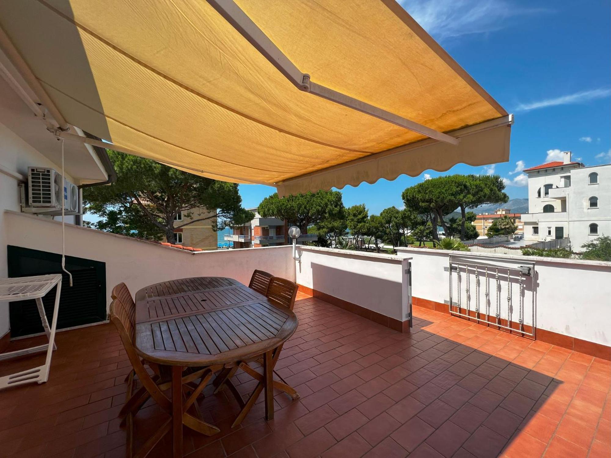 Apartamento Il Mare In Giardino Scauri  Exterior foto